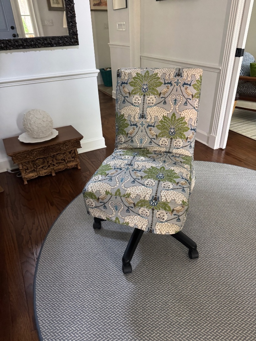 Loose chair cover ONLY for office/dining chair - Picture 3 of 7